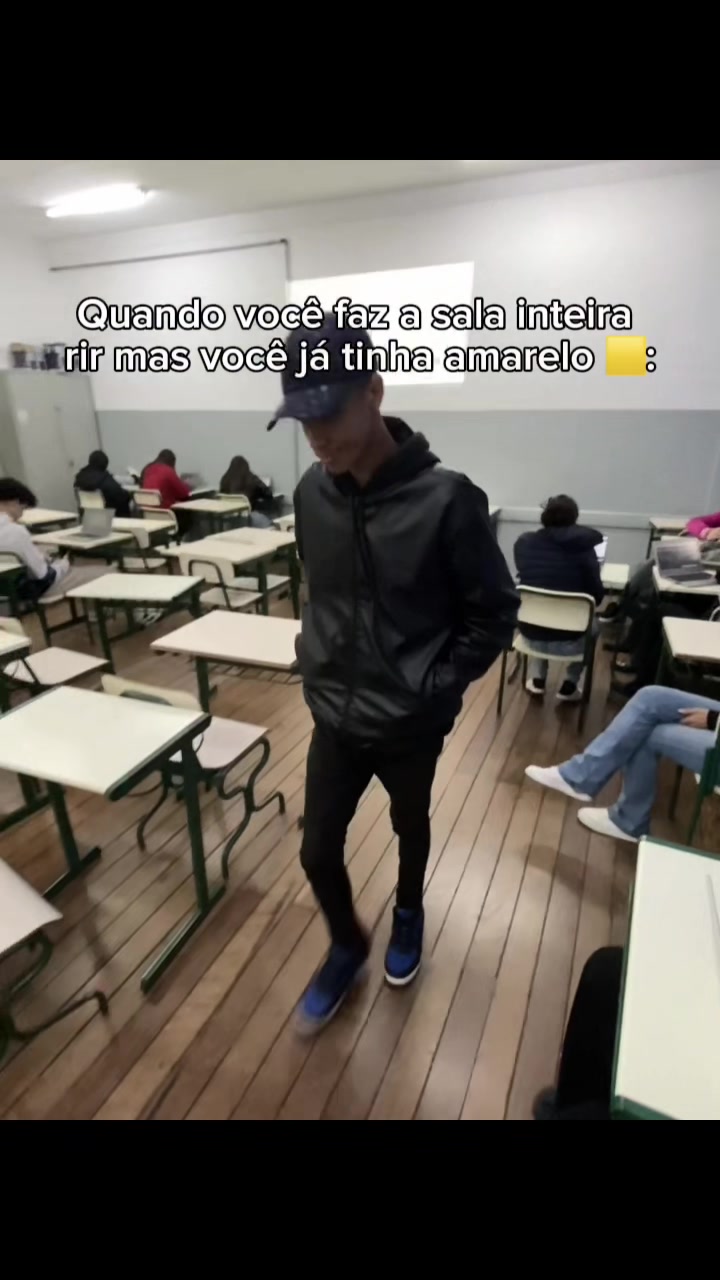 @.amaro___