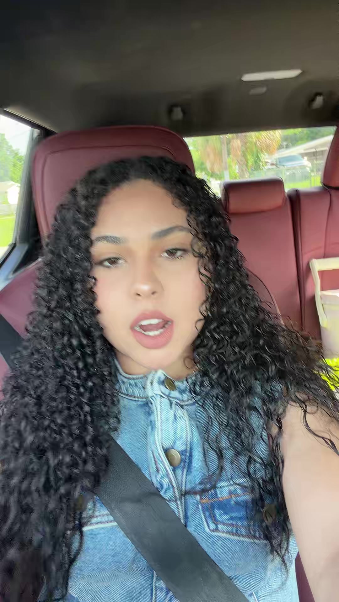@…