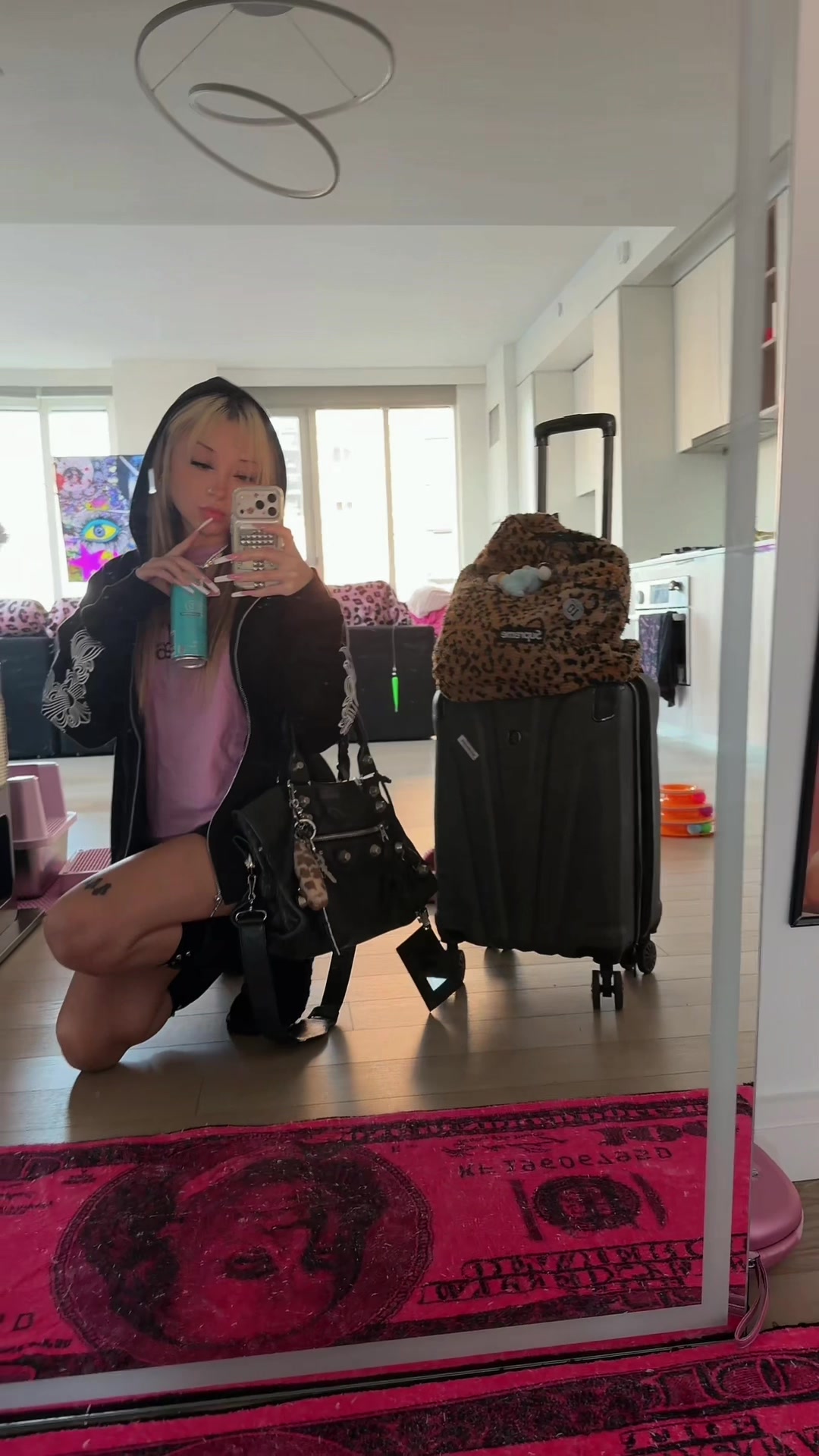 @meow