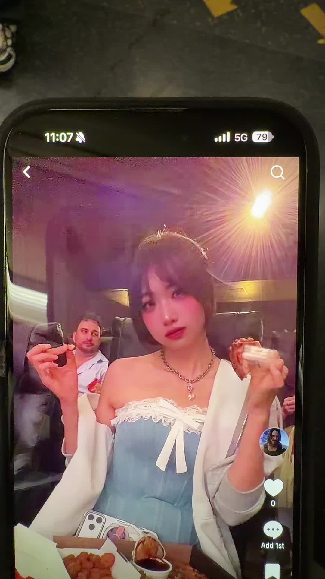 @mollyshen