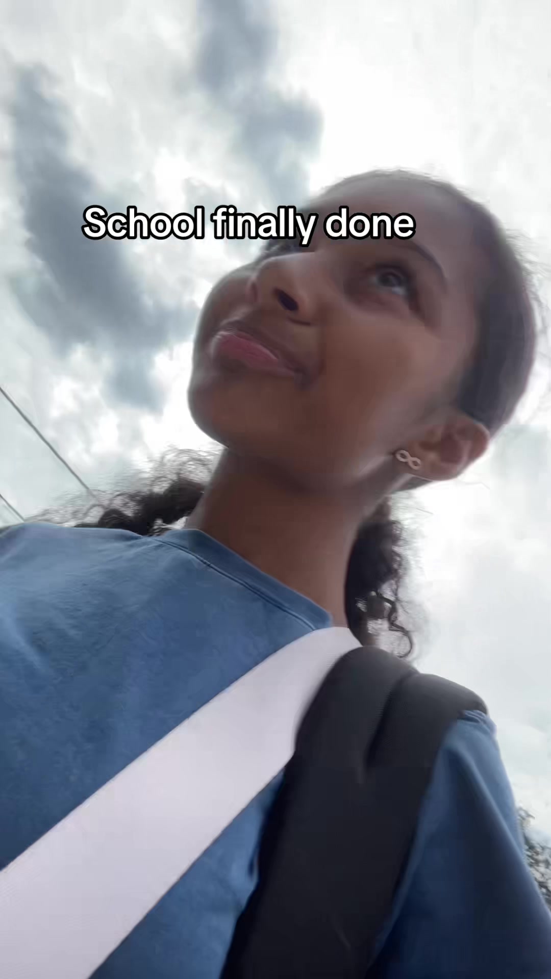 @Kaitlyn ❤️💙🇩🇴🇩🇴