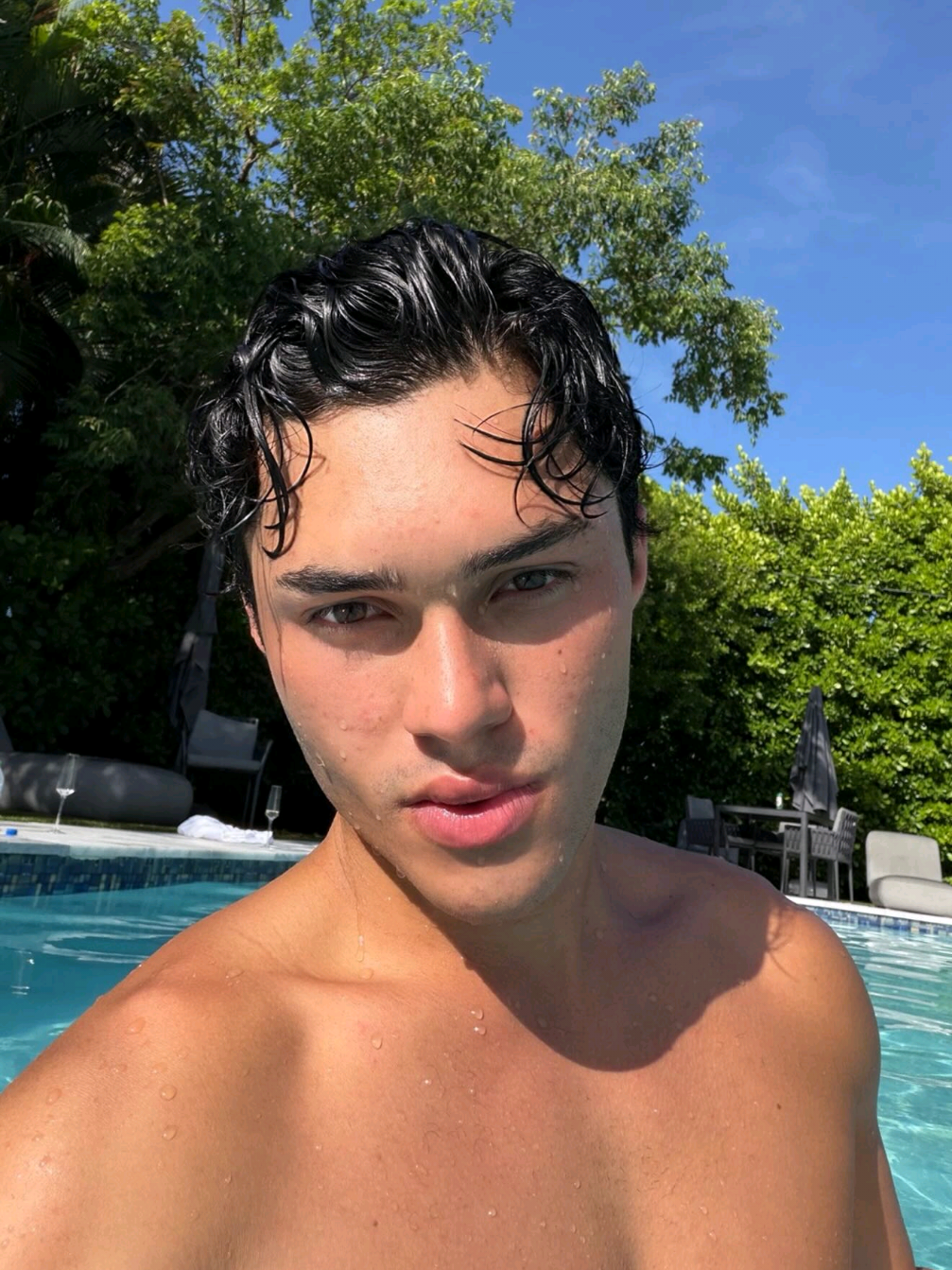 @anjoscaian