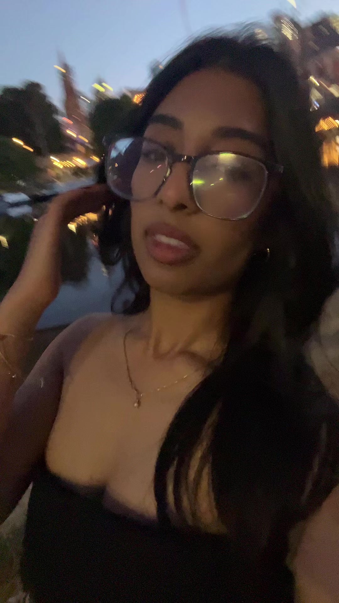 @🍨
