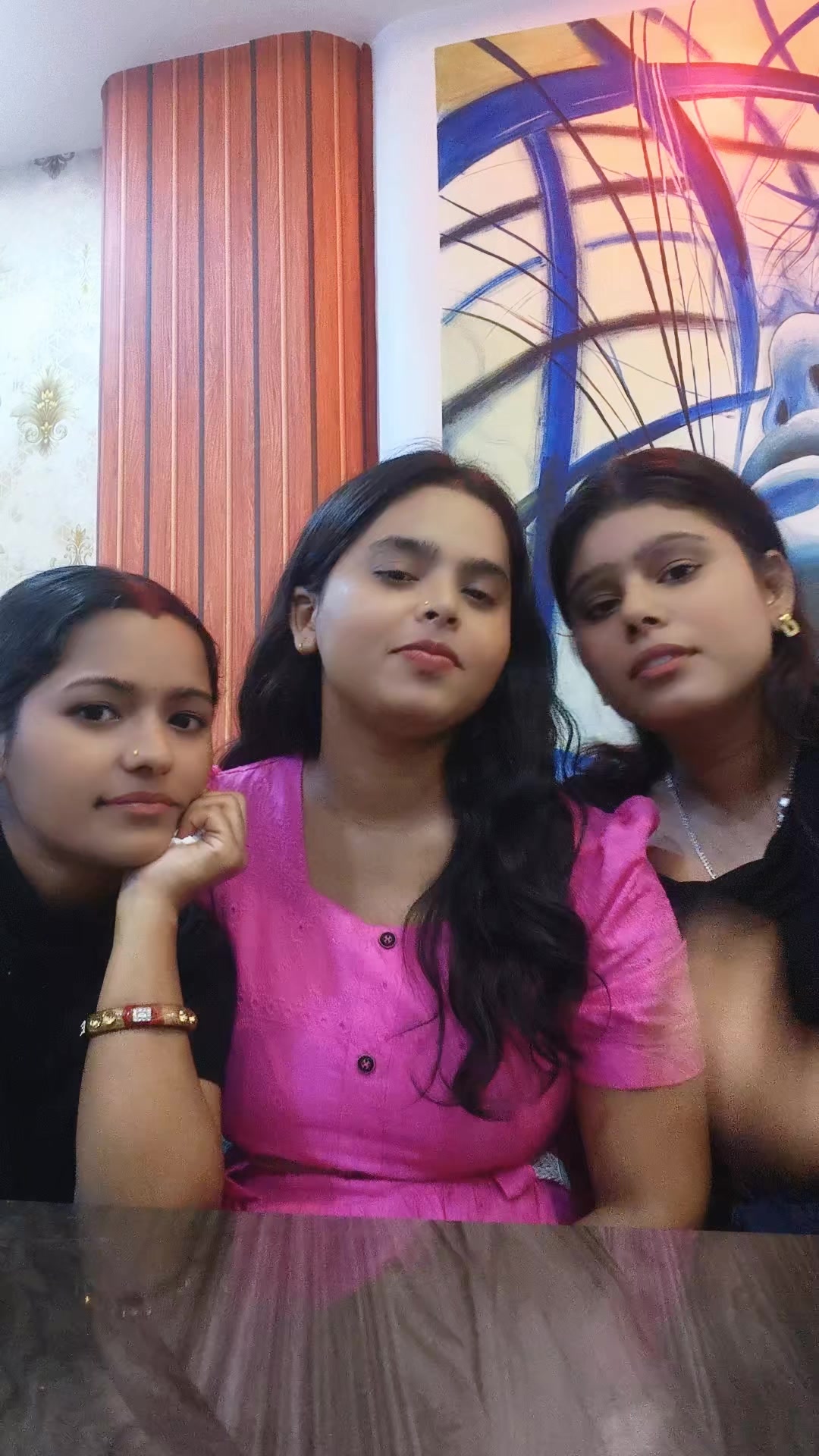 @YadavNisha