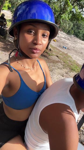 @iesha🇬🇾\🇺🇸