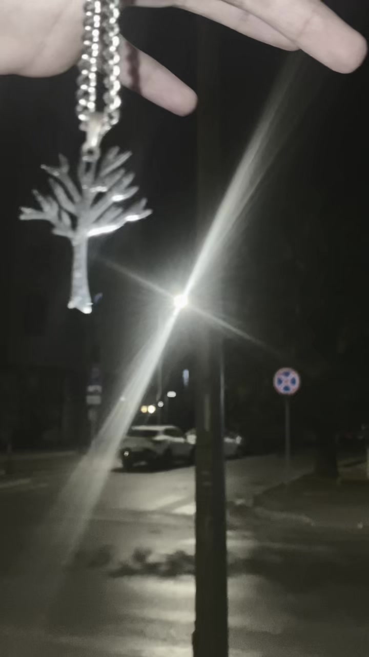 @𝟏𝟕