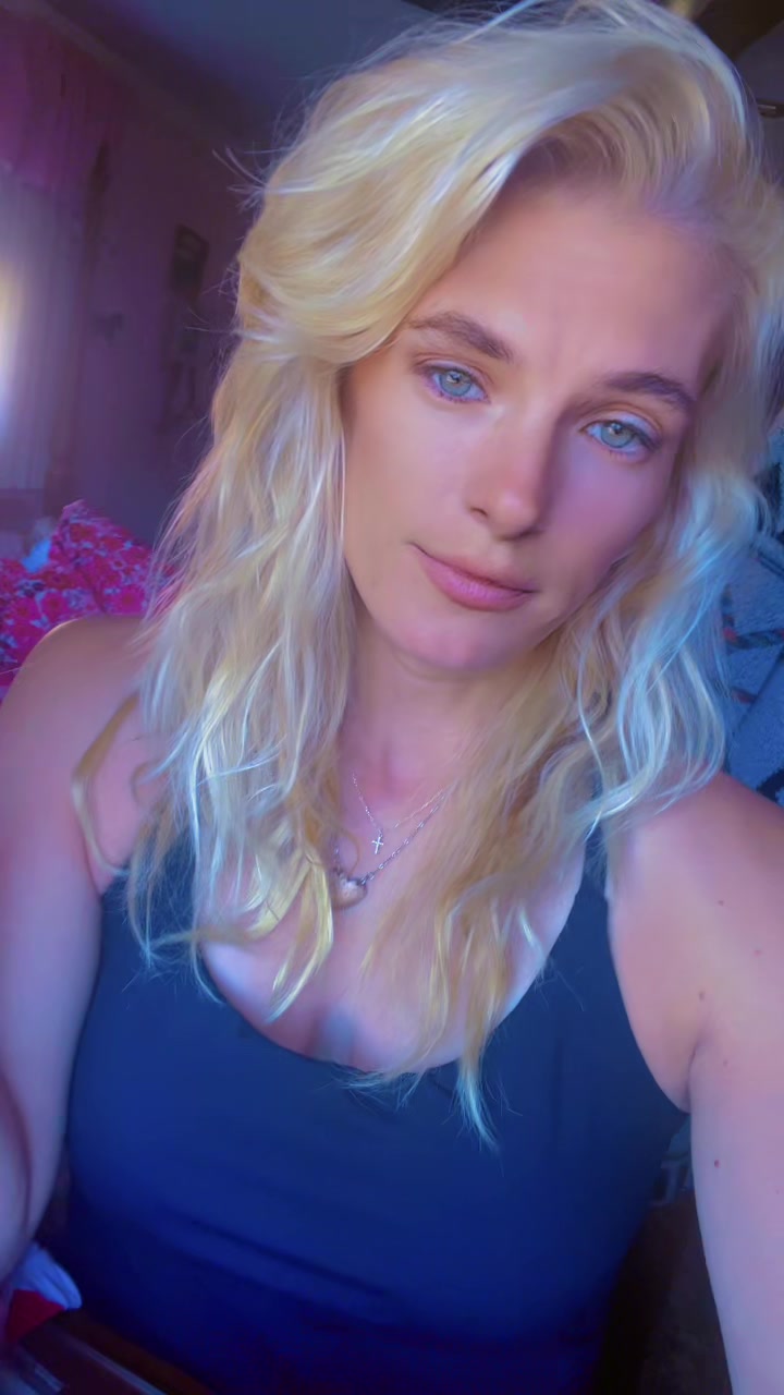 @Sexy Lexy 32