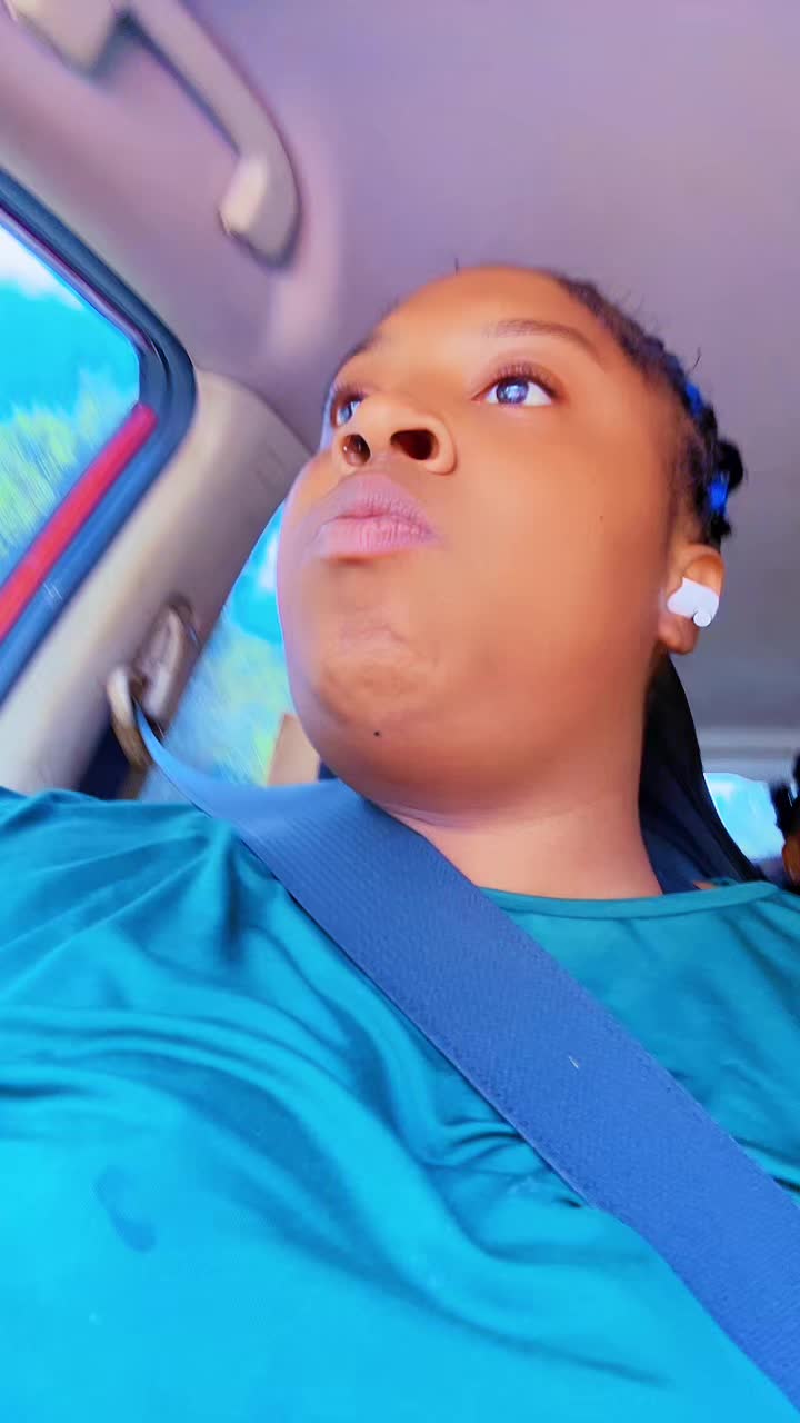 @Shay Scott993