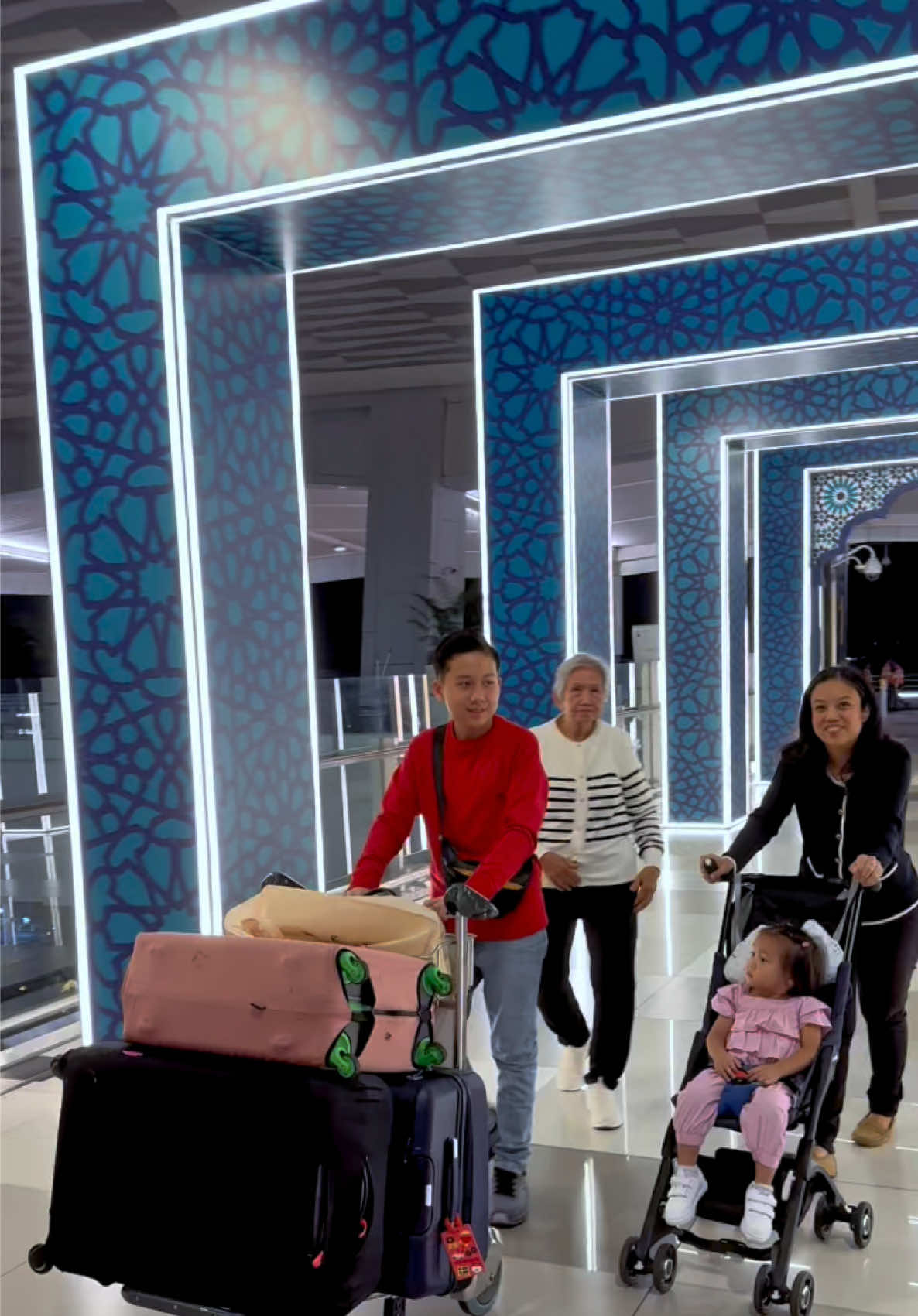 @riawulandarijakarta