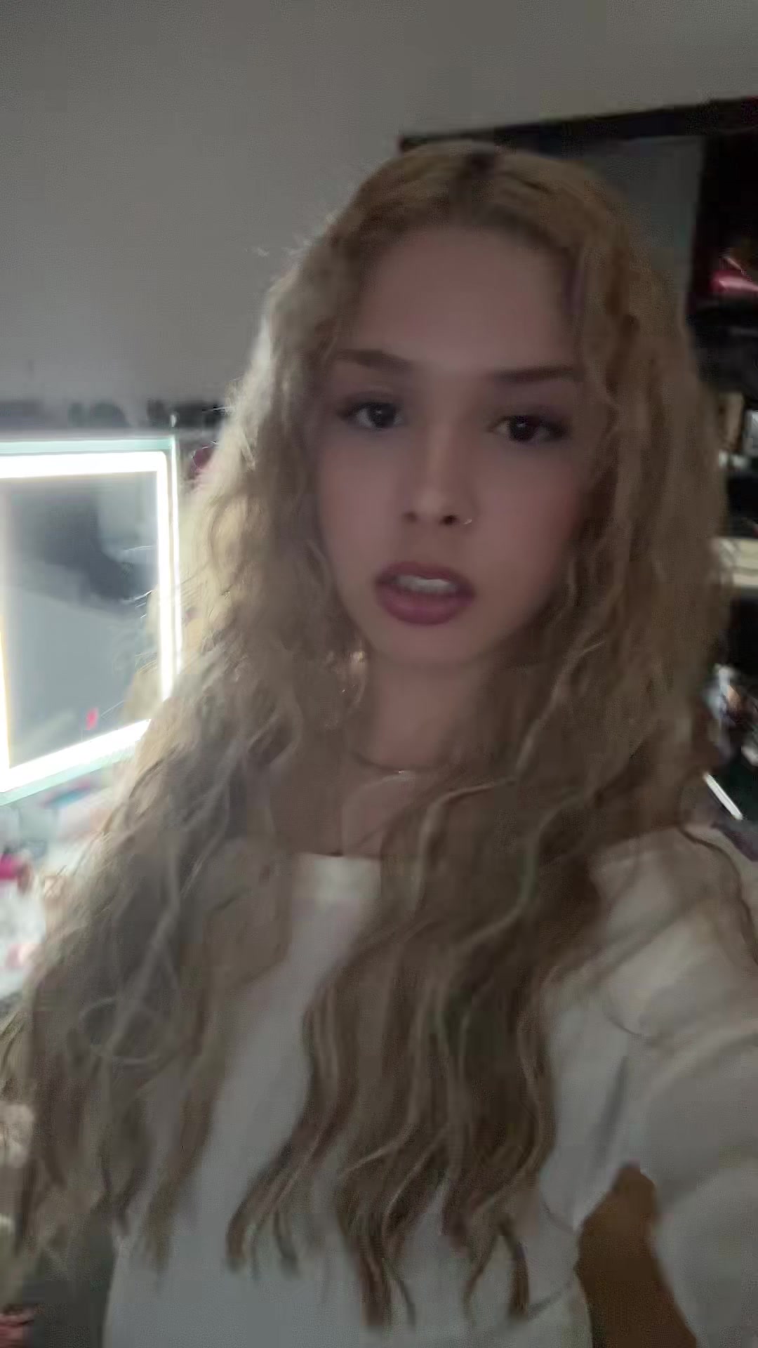 @elisa naz
