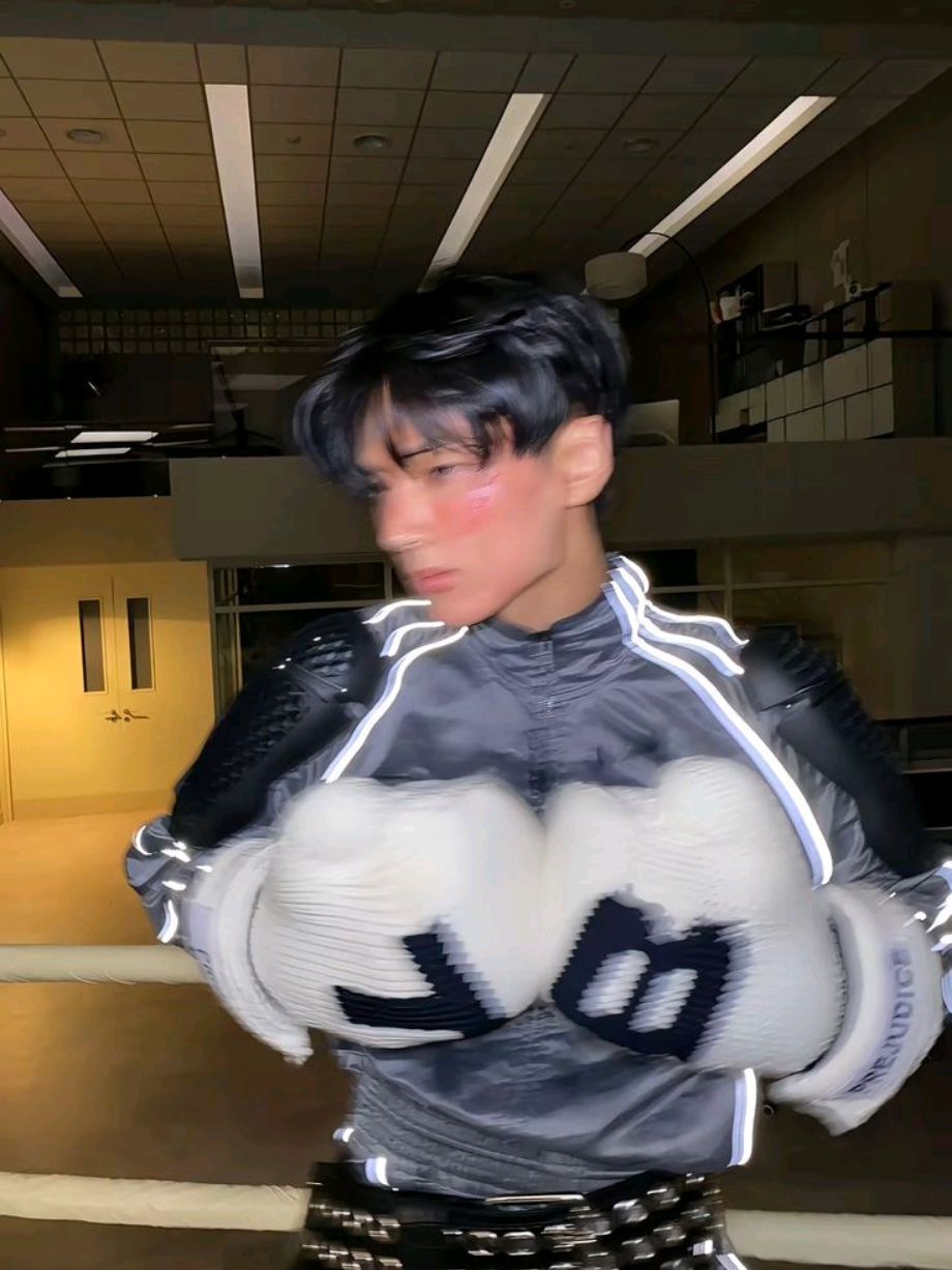 @'Lᥲrᥲᡣ𐭩Jᥲᥡ