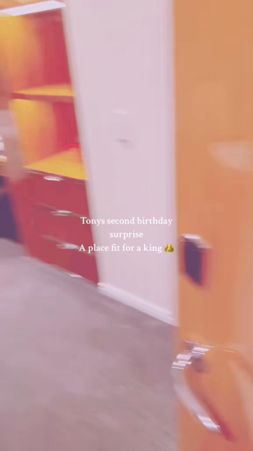 @ArmaniandTony