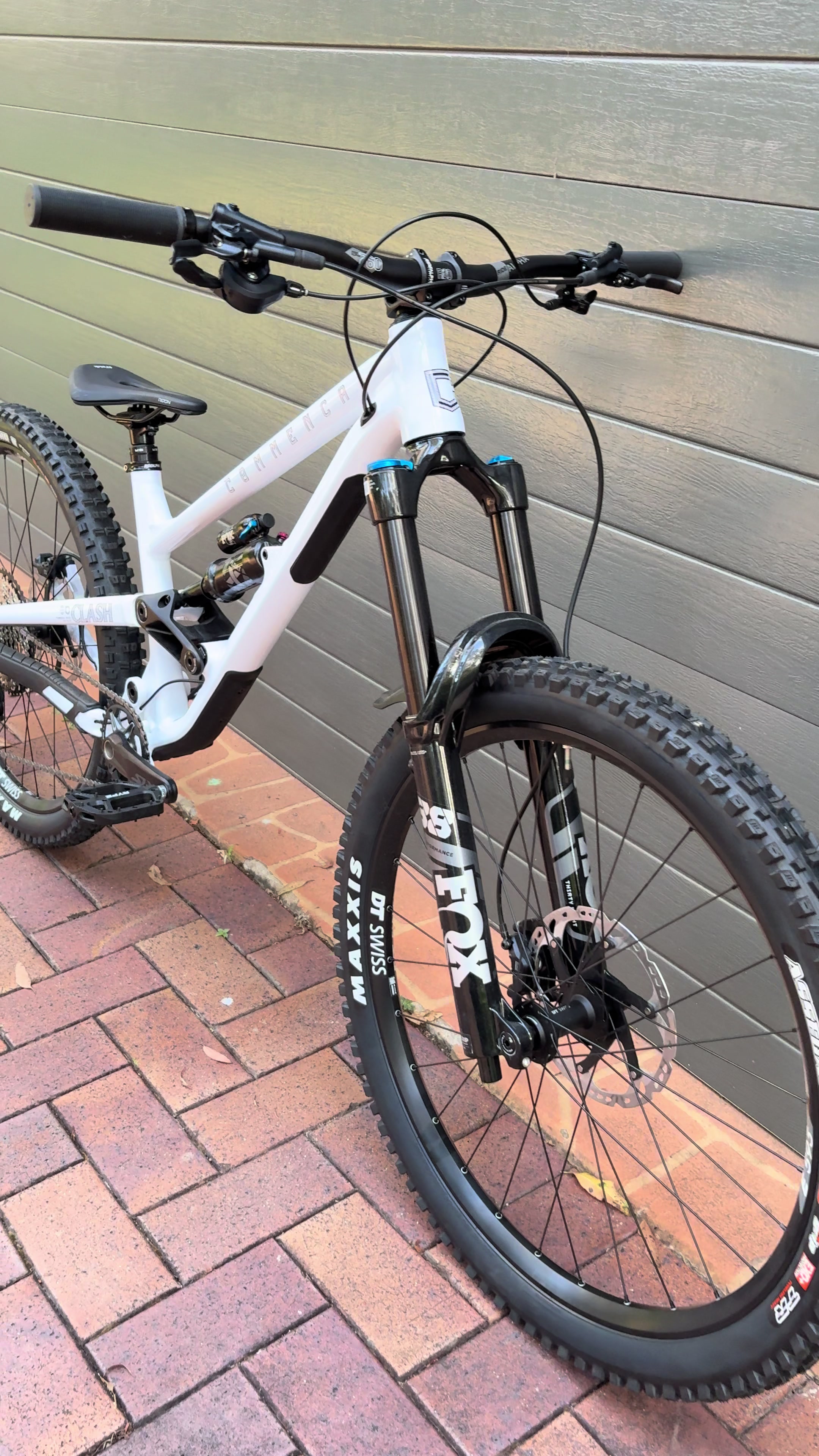 @Commencal cam