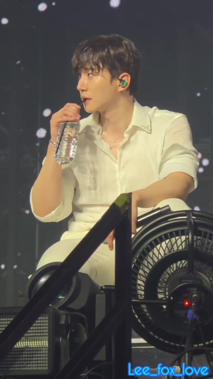 @Junho_onLeeyz