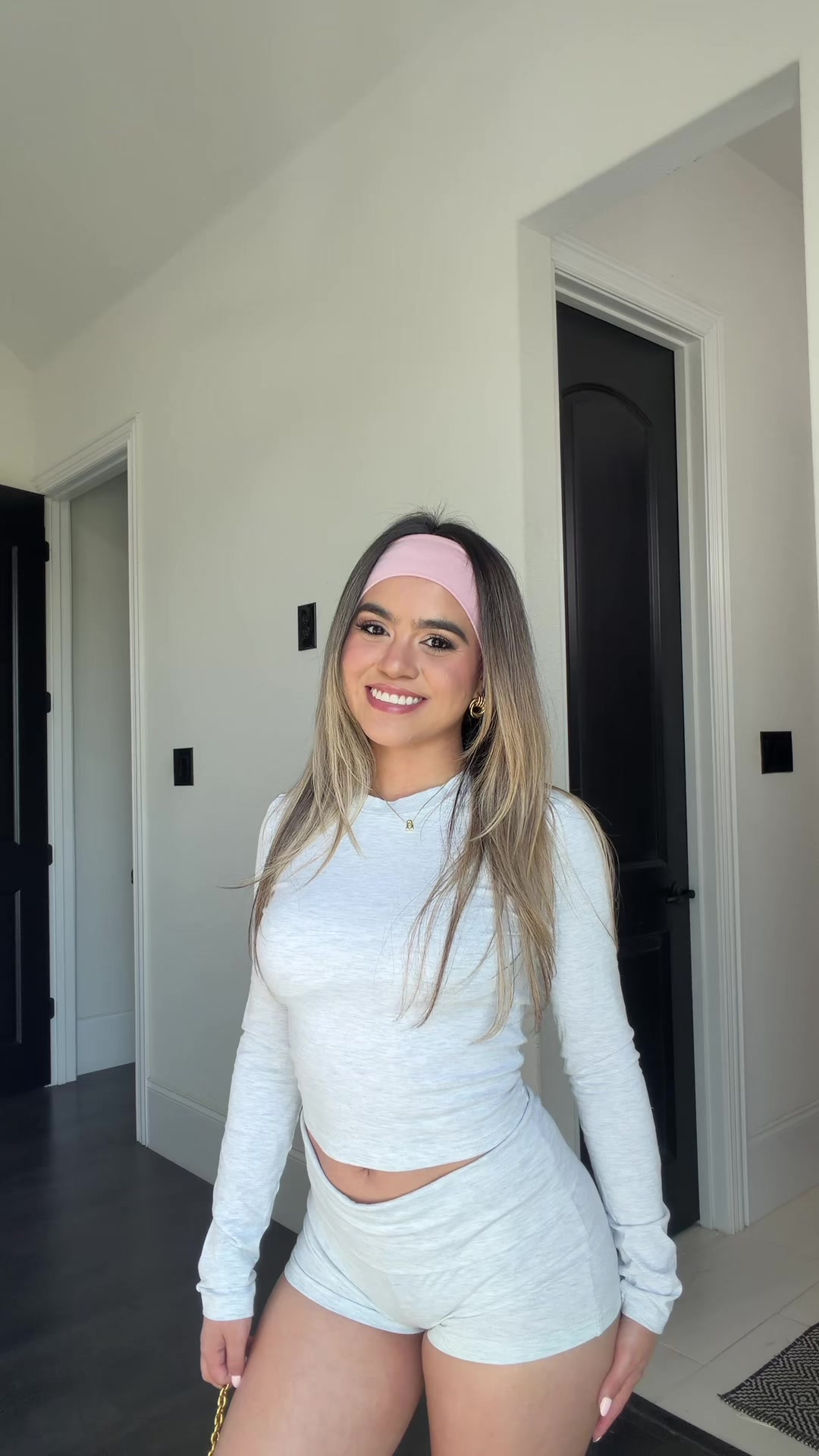 @Alondra