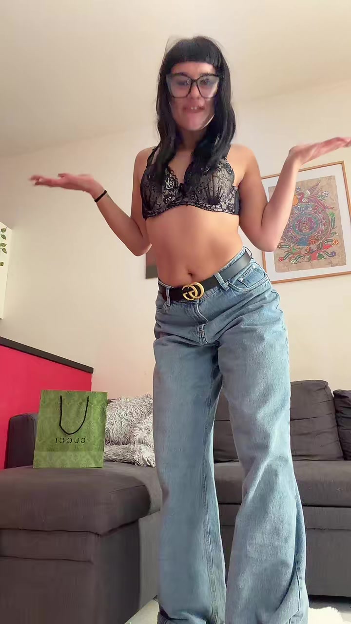 @PinkyLovely