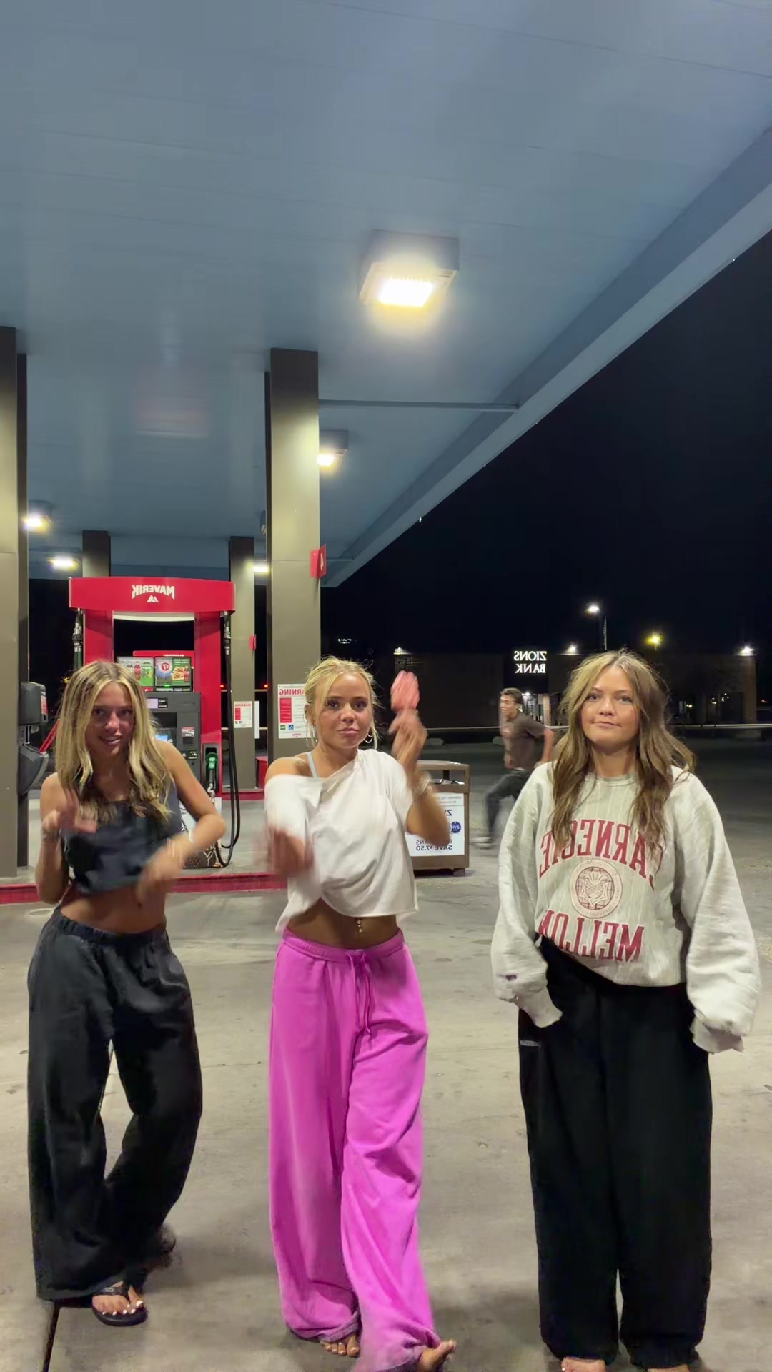 @yvnghocentral