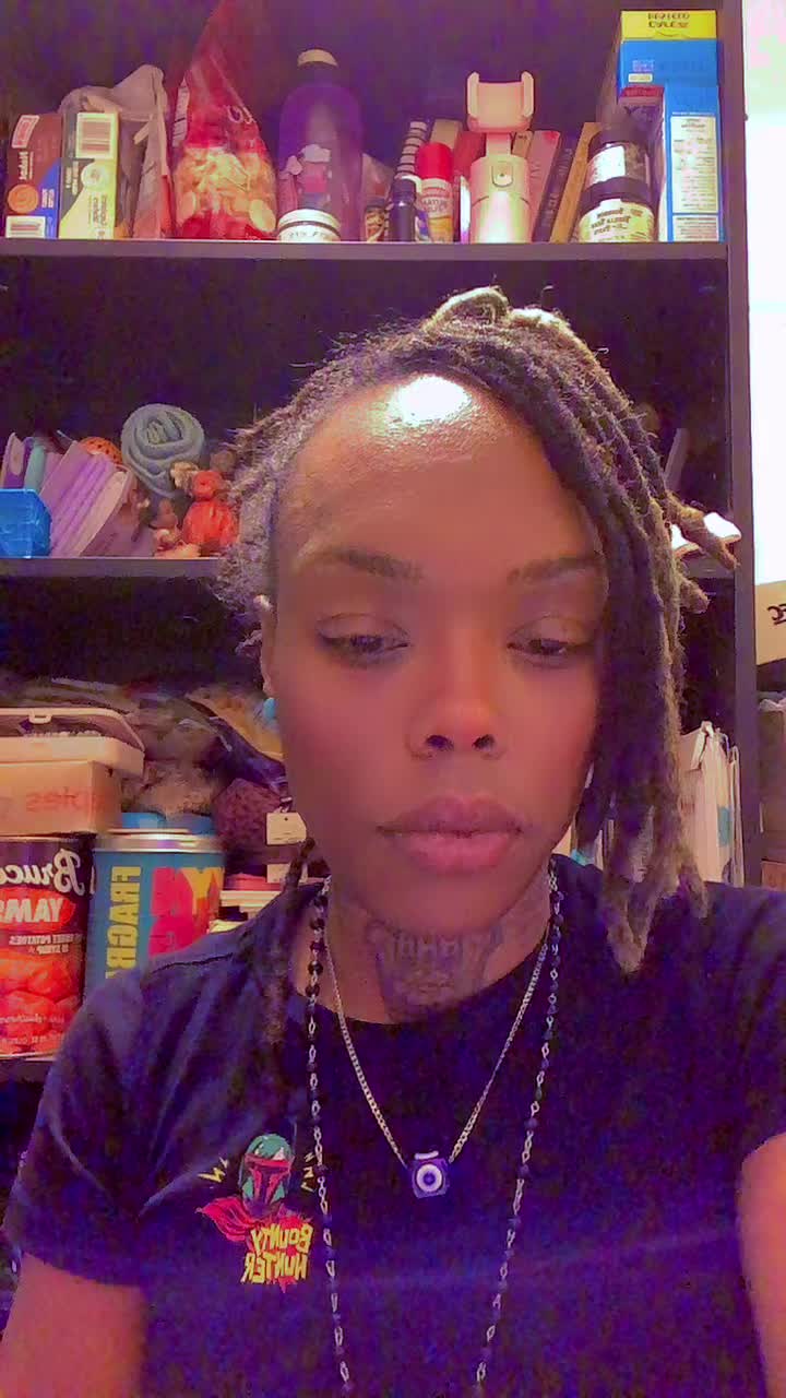 @PinkBesos369