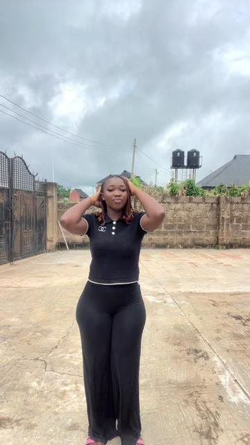 @Oluwatomisin 🌸🤎🩶