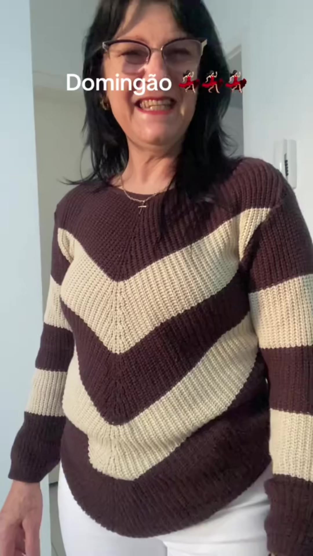@&Eacute;dina a bonitona do Tiktok💃