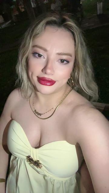@Aʏşᴇɢᴜ̈ʟ✨
