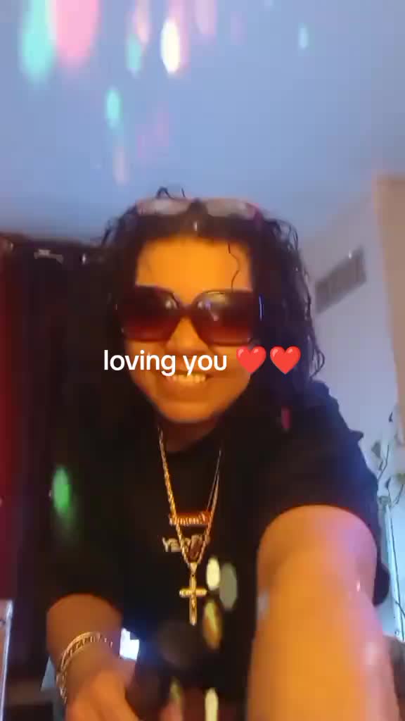 @Ms Carmen