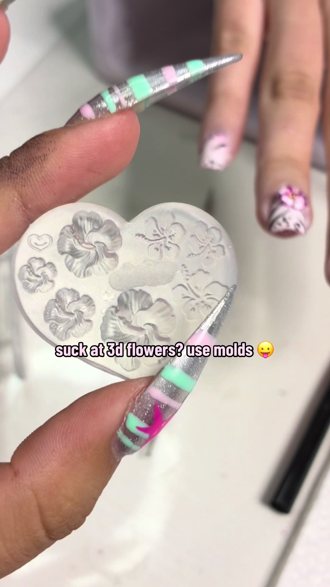 @evanika is a nail tech