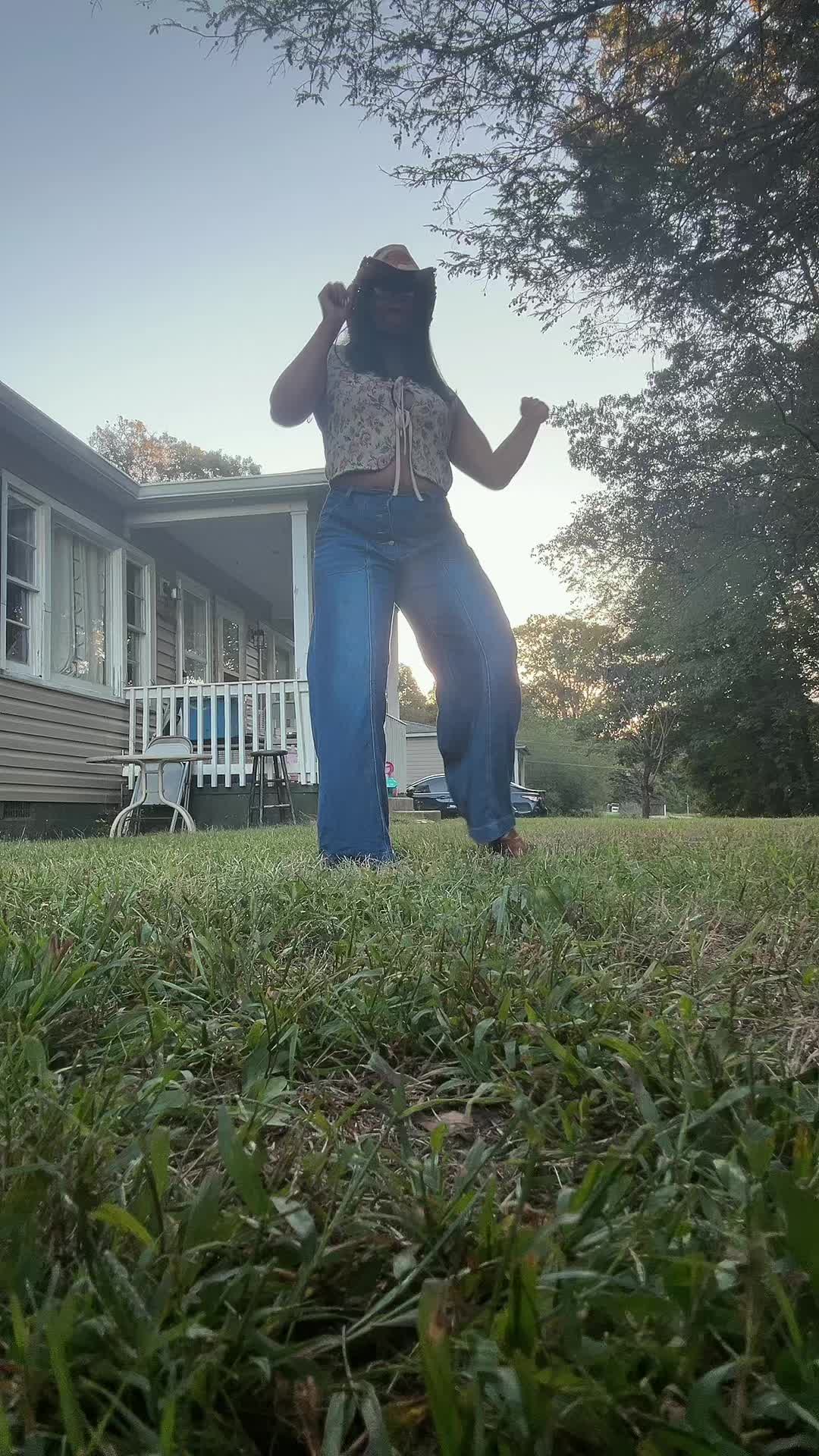 @Juicy_Juice777