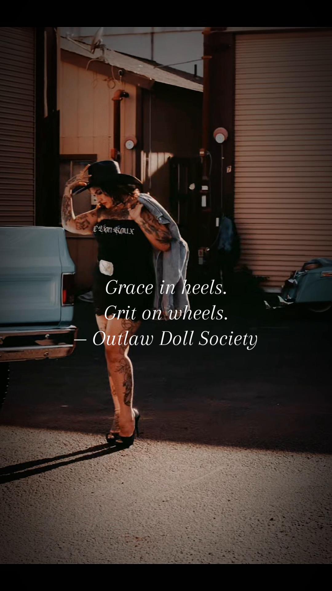 @Outlaw Doll Society