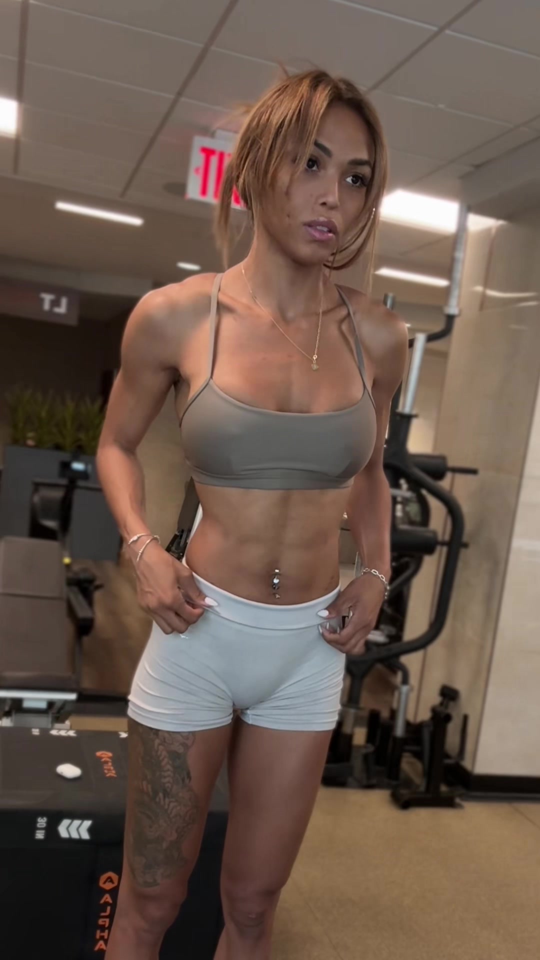 @triasimmons