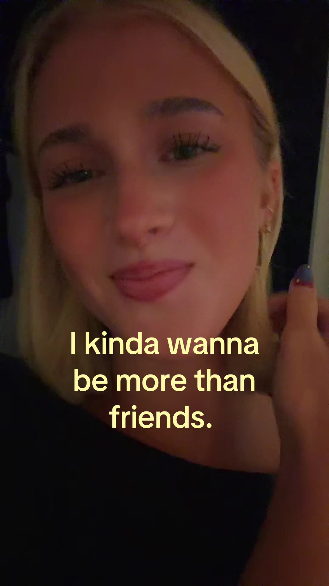 @theelliebarker