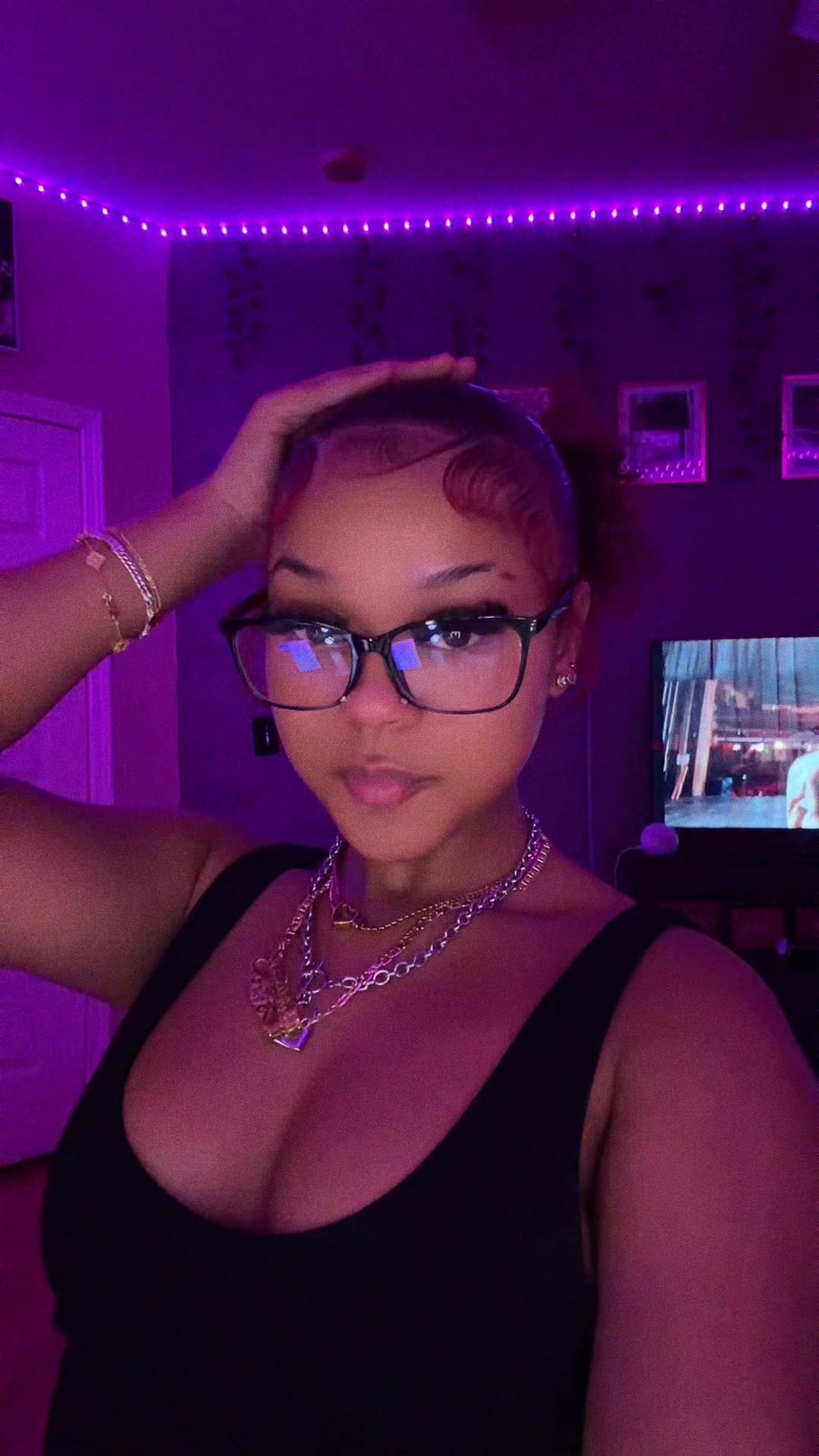@doll .