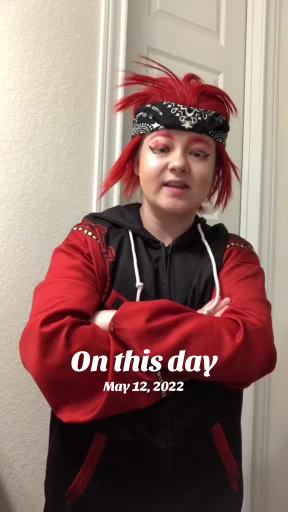 @Little_Red_Cosplay