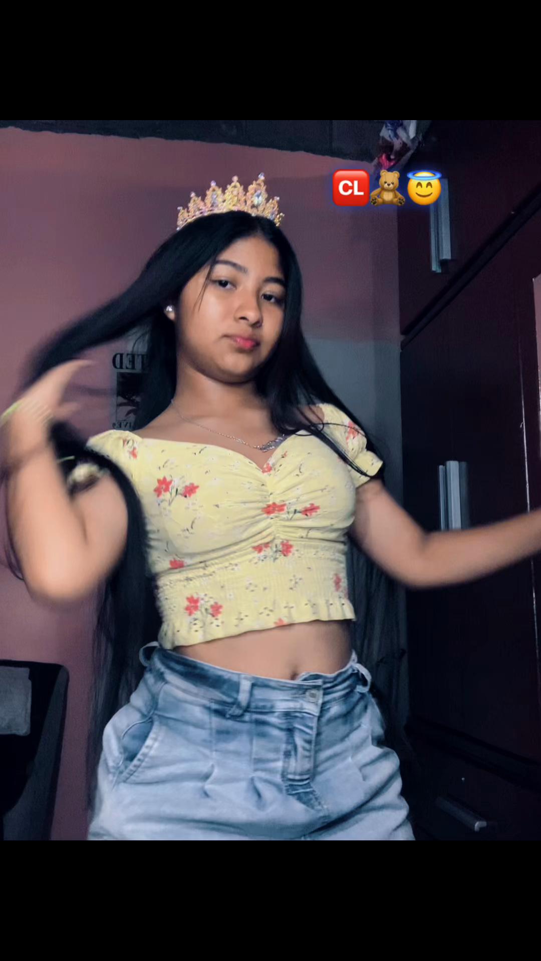 @😇