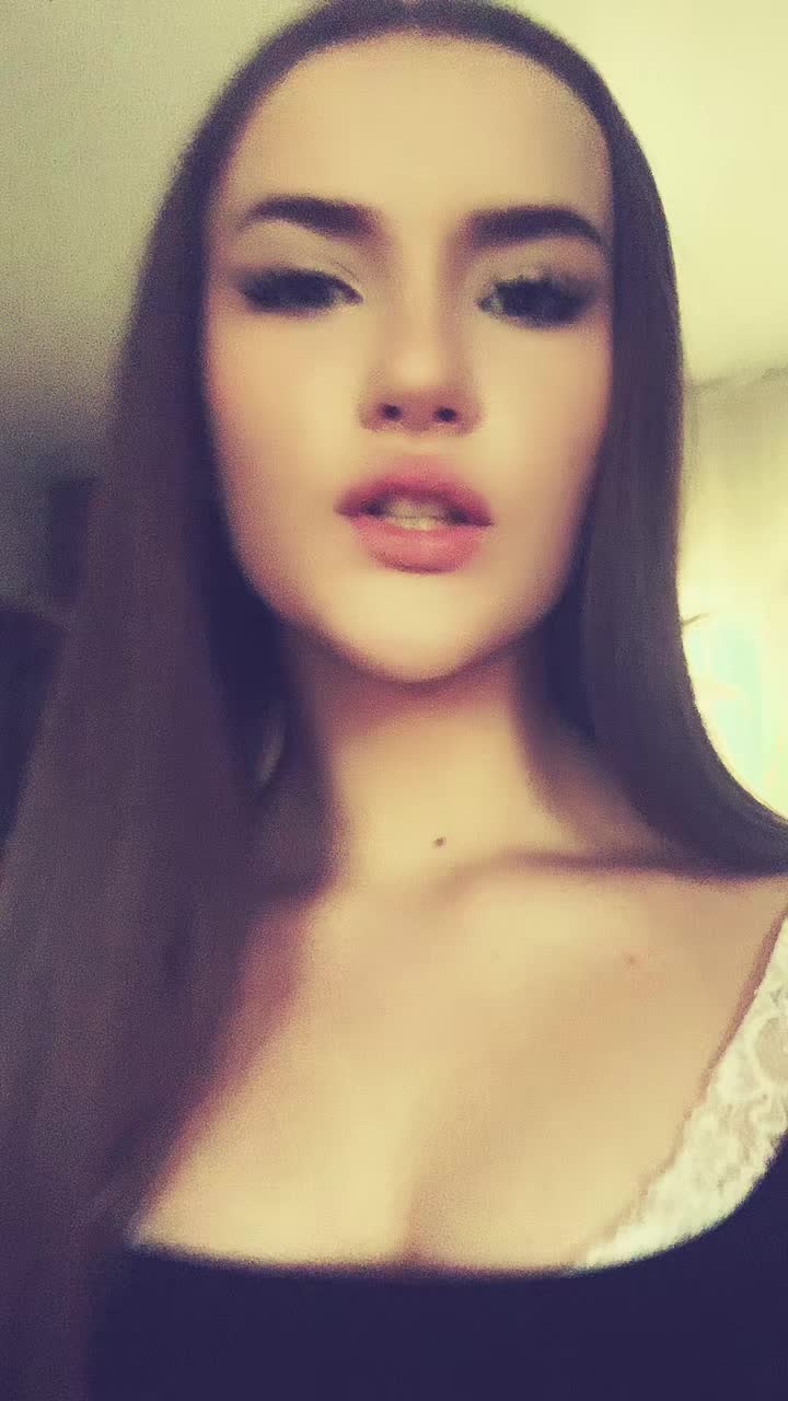 @🦂