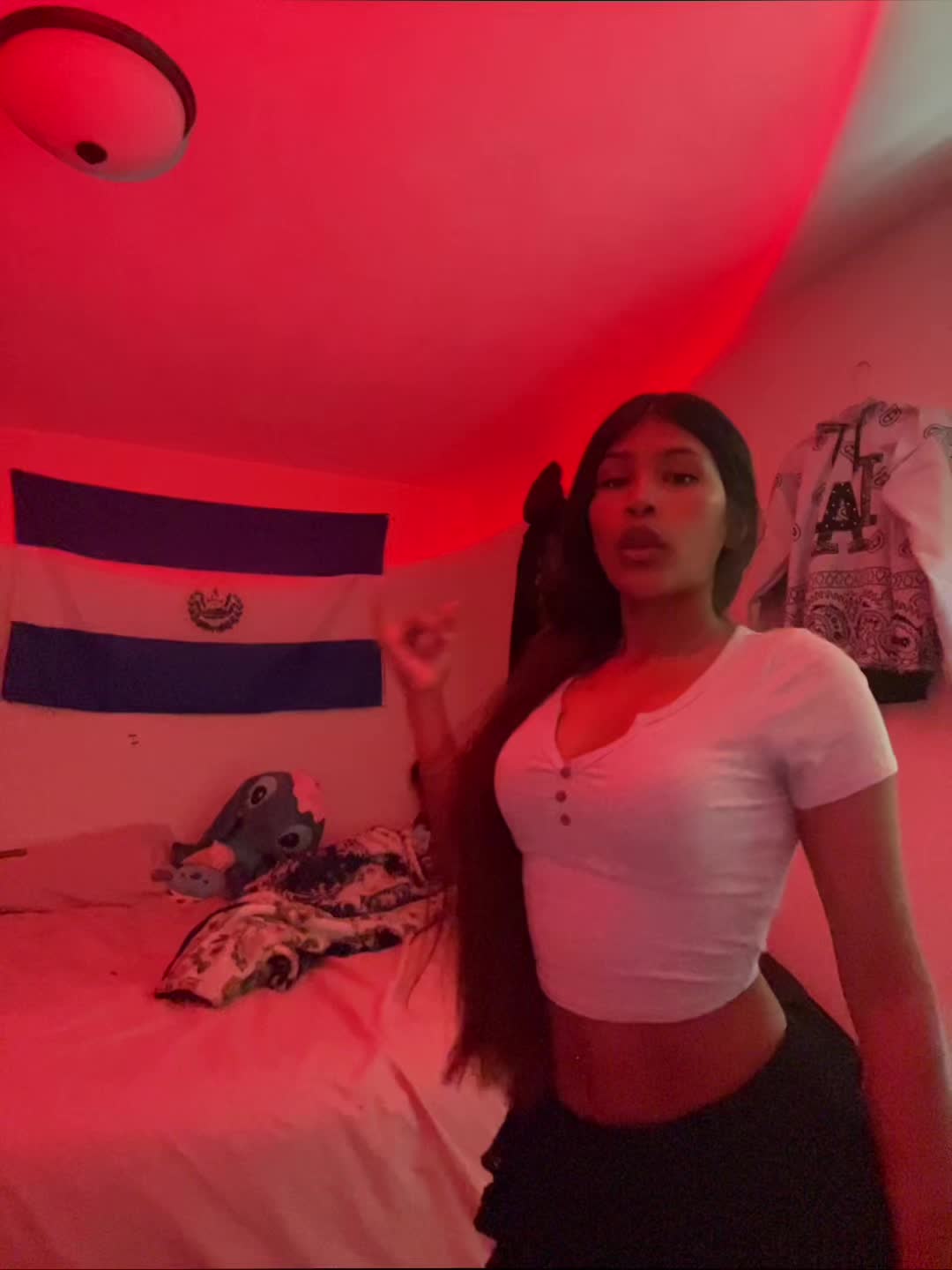 @𝕷𝖆 𝖈𝖍𝖎𝖈𝖆𝖓𝖆😈