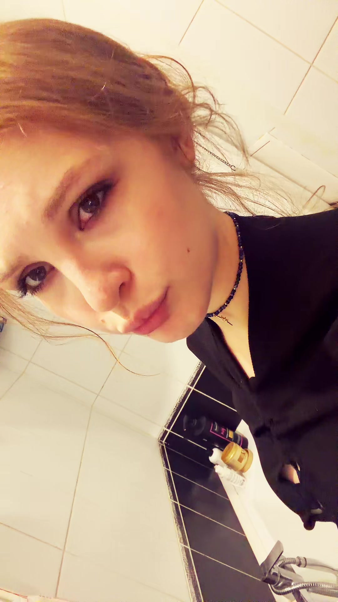 @viksiaa