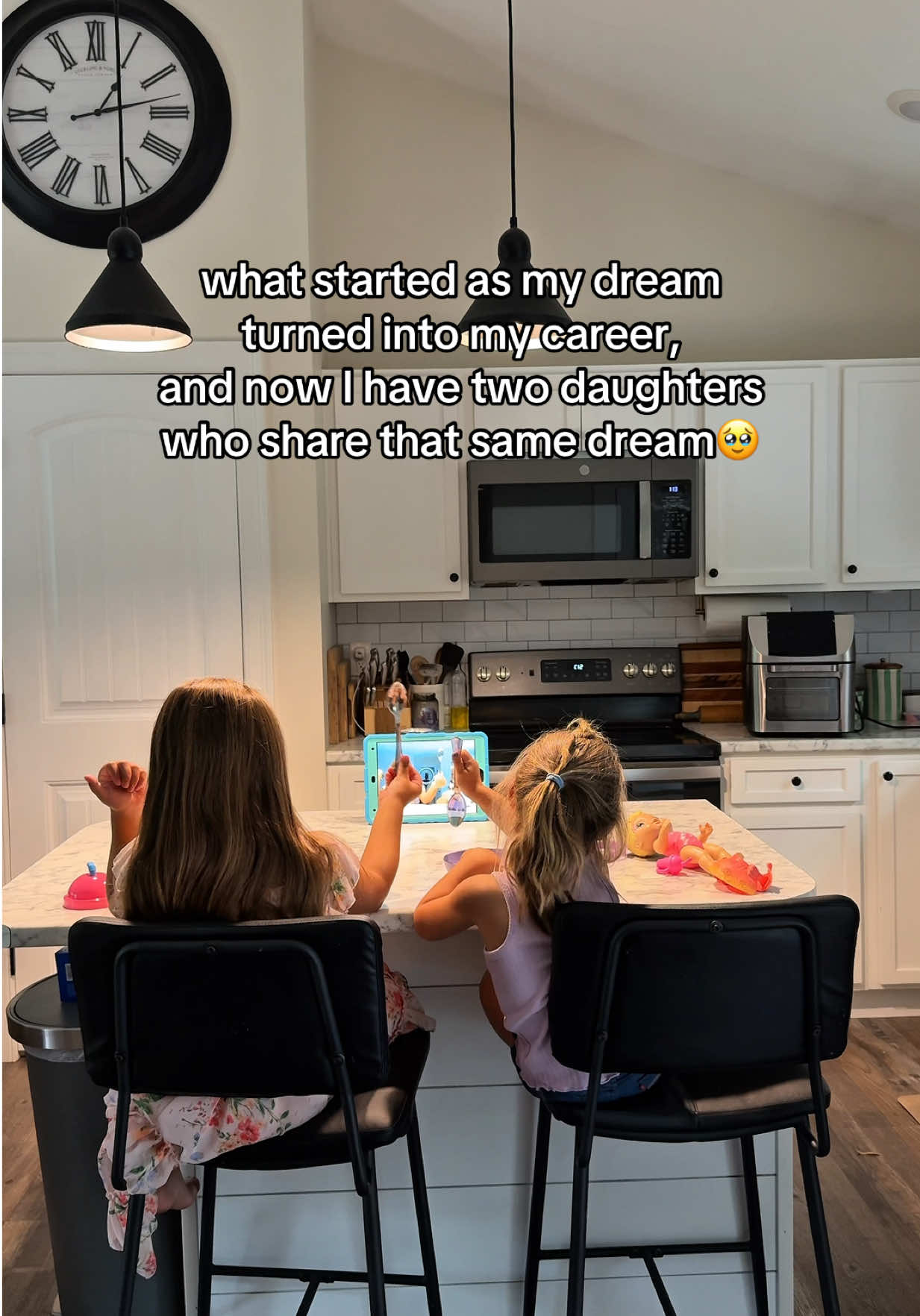 @lifeasdeemarie