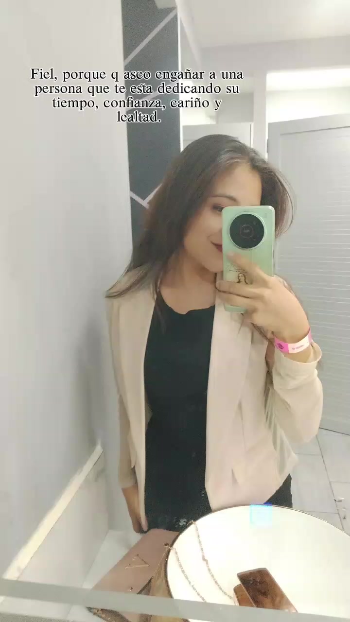 @𝐌𝐚𝐫í𝐚 ♫♡♪