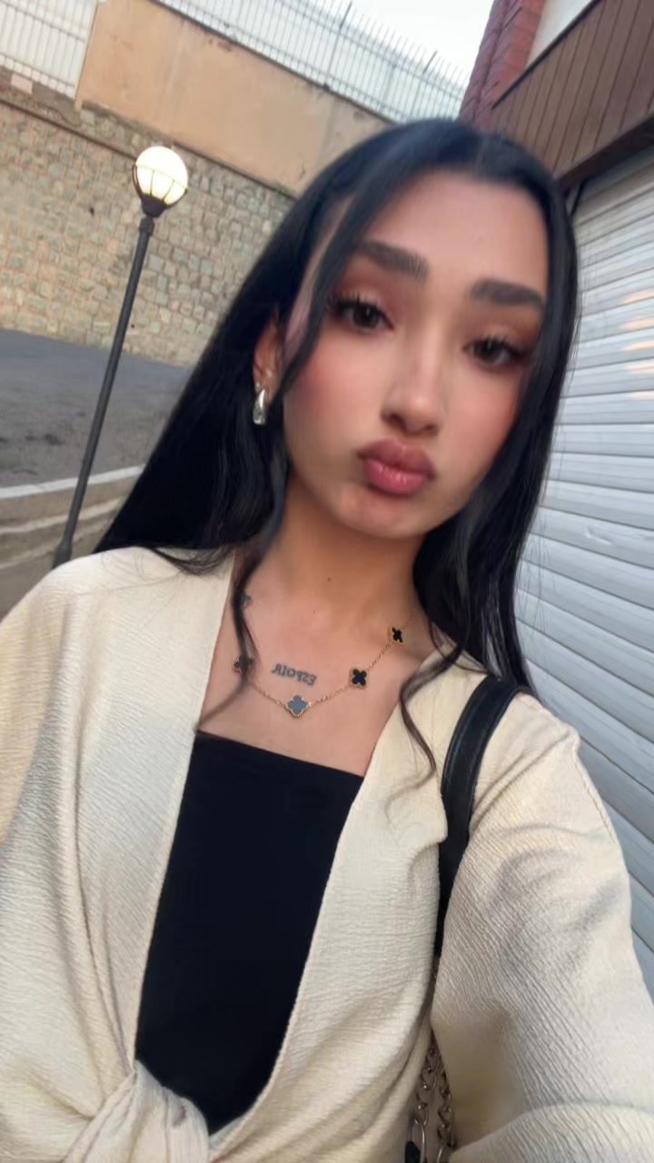 @Melika.8816