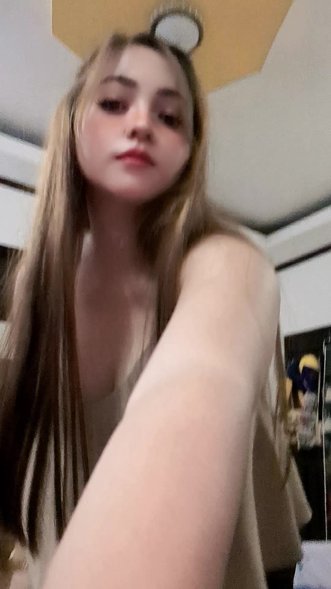 @sweetly.jeeneell