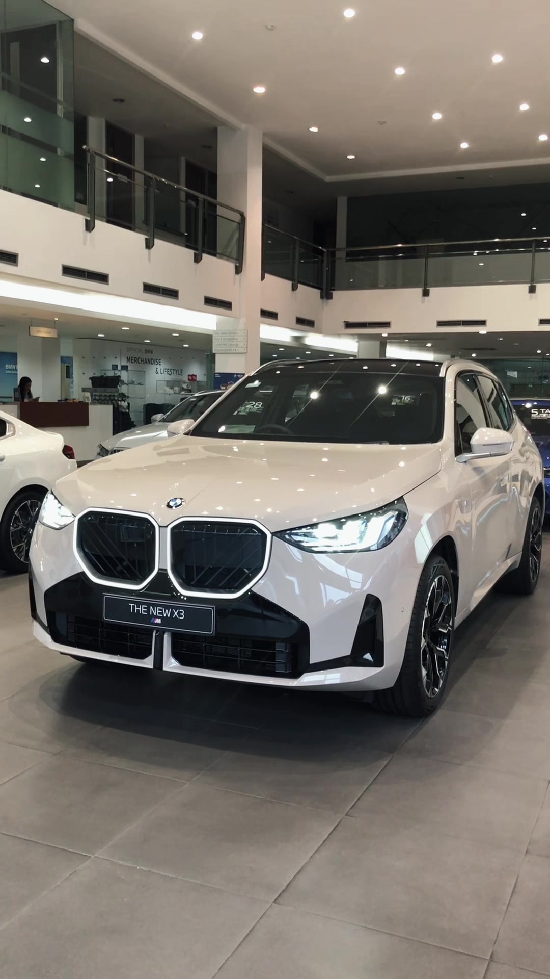 @HELMI TUNAS BMW