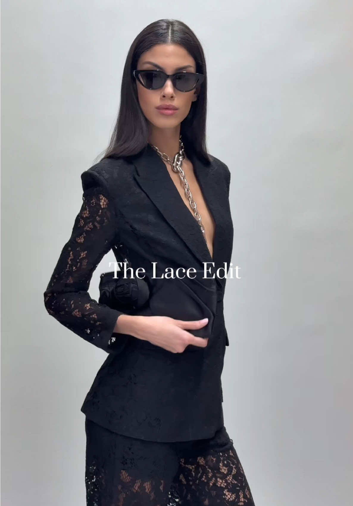@Elie Tahari