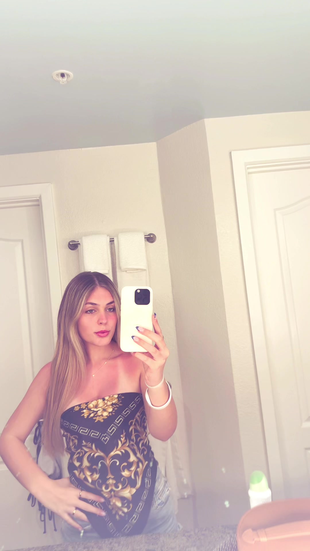 @&bull;