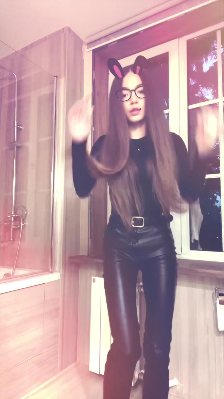 @VLADLENA