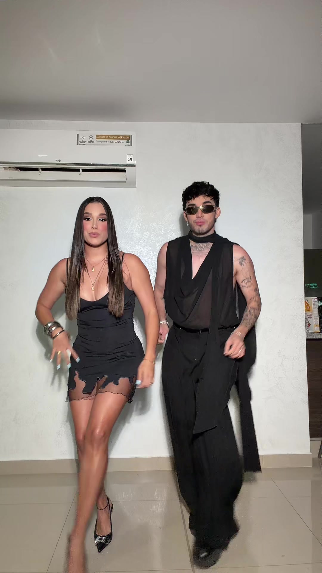 @oficialcara_