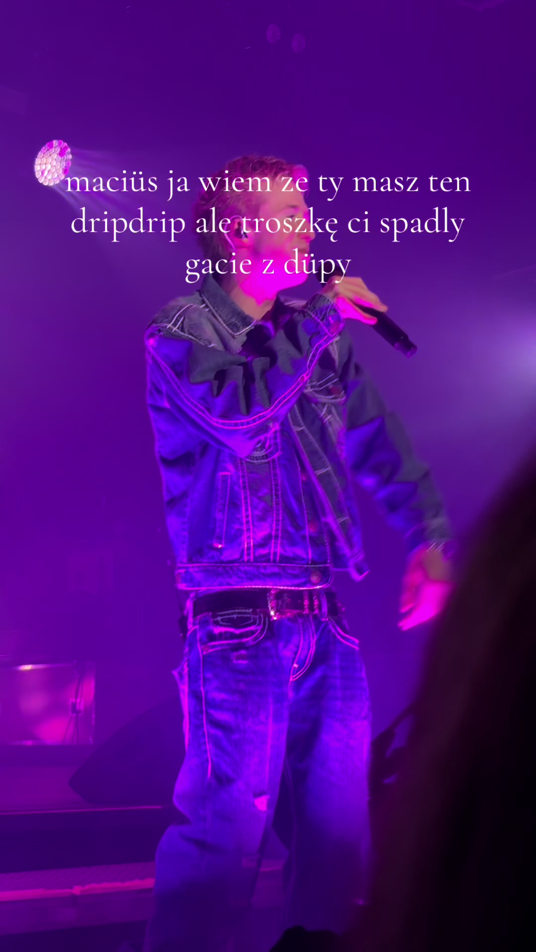 @domi