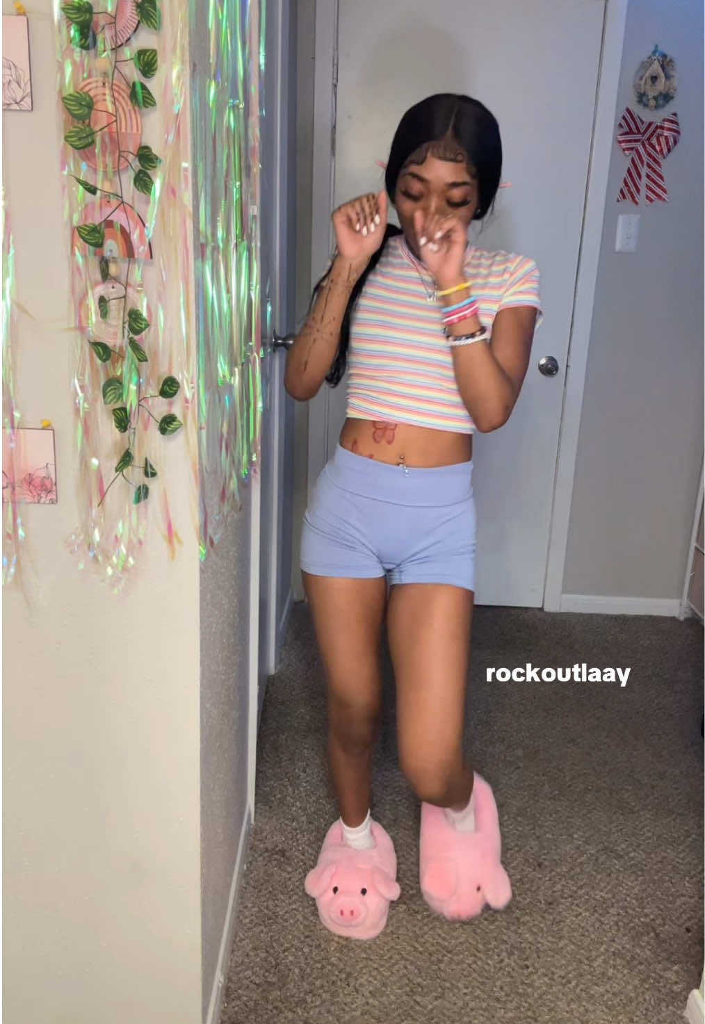 @rockoutlaay