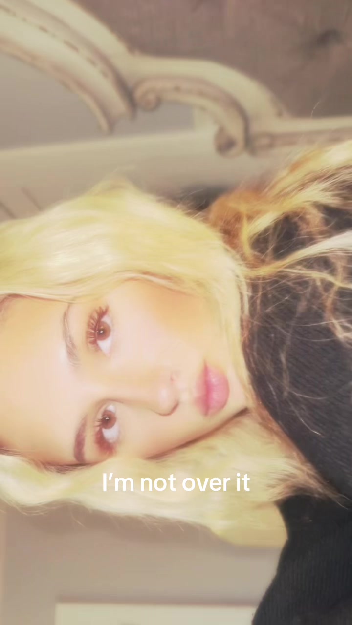 @Chloe🪽🦢