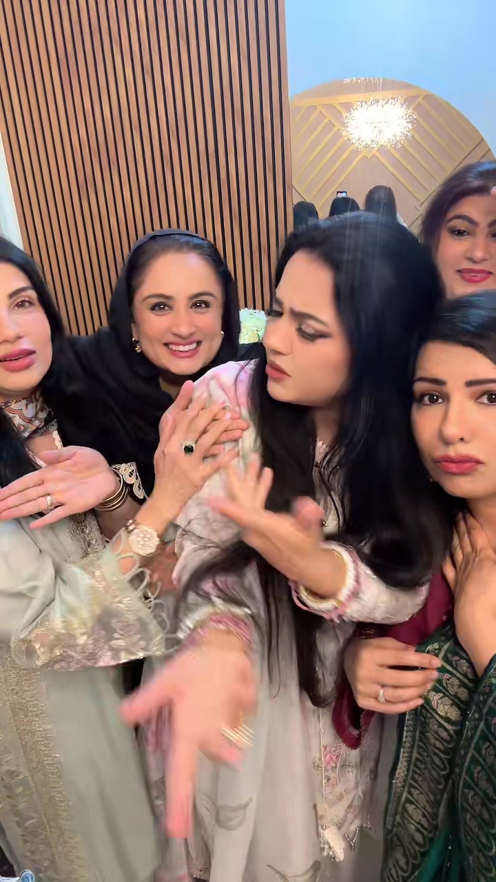 @nazia_siddiqui786